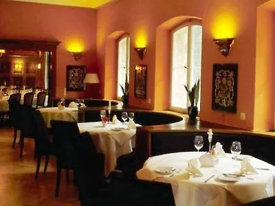 Schloss Heinsheim 4*