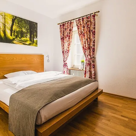 Schloss Heinsheim 4*