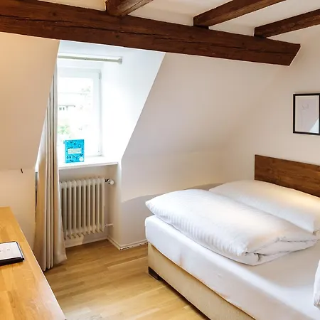 ホテル Schloss Heinsheim 4*
